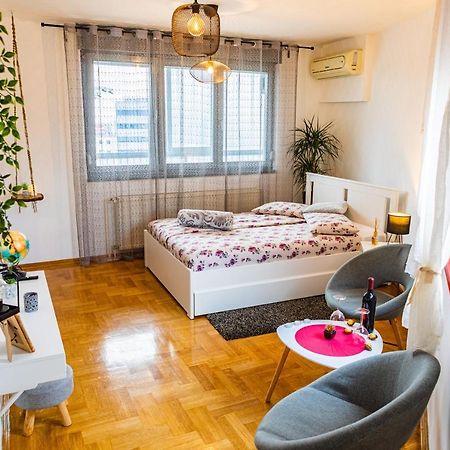 Flexible Selfcheckins 15 & 19 - Zagreb - Garage - Loggia - New - Apartments Repinc Extérieur photo