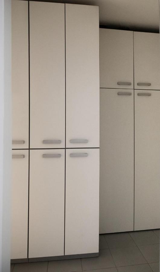 Flexible Selfcheckins 15 & 19 - Zagreb - Garage - Loggia - New - Apartments Repinc Extérieur photo