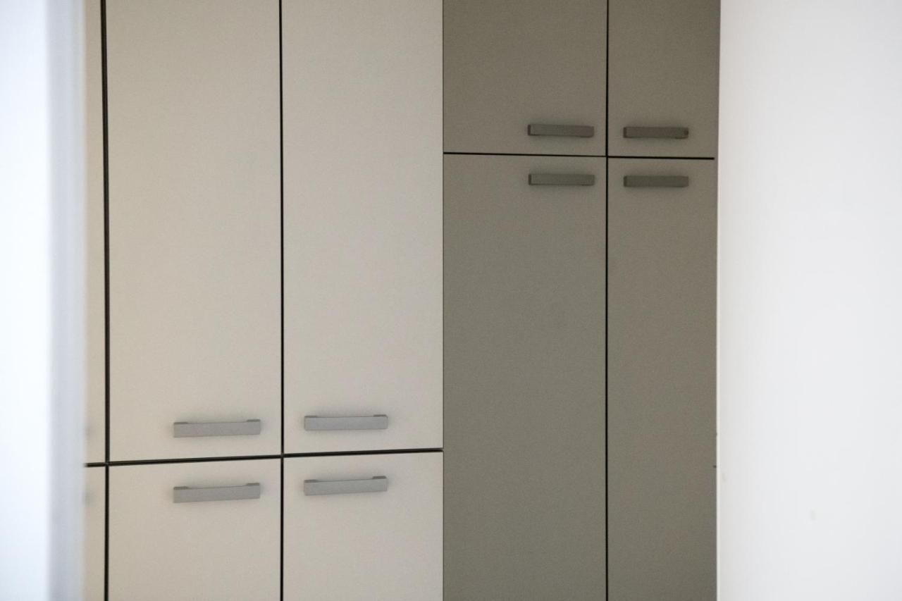 Flexible Selfcheckins 15 & 19 - Zagreb - Garage - Loggia - New - Apartments Repinc Extérieur photo